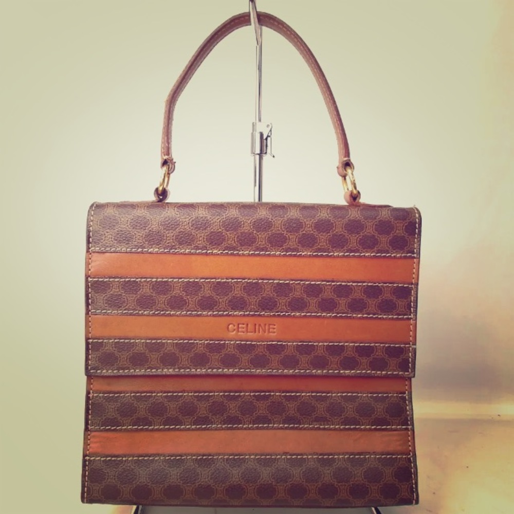 CELINE tote (SOOO GORGEOUS)HATE TO PART WITH IT ❤️